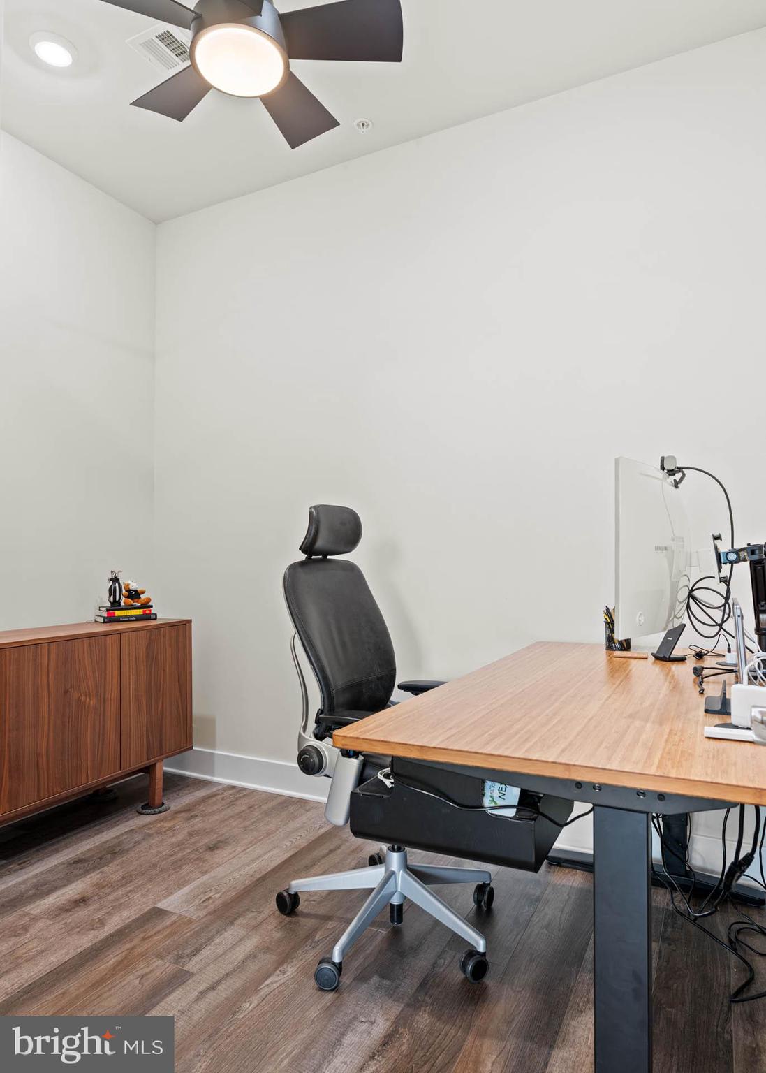 29 E 1ST AVENUE A107