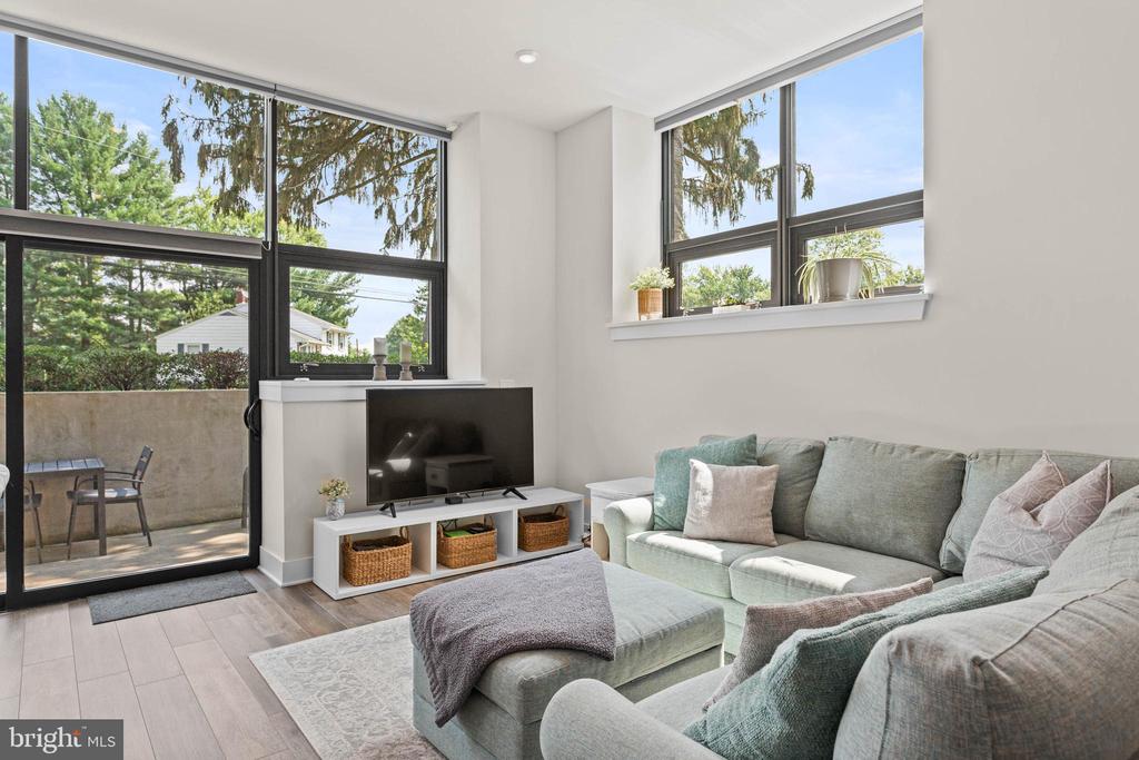 29 E 1ST AVENUE A107