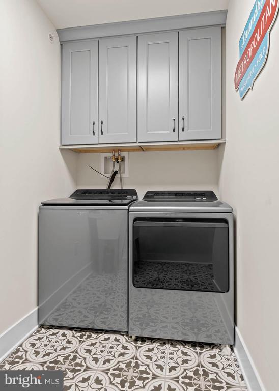 29 E 1ST AVENUE A107