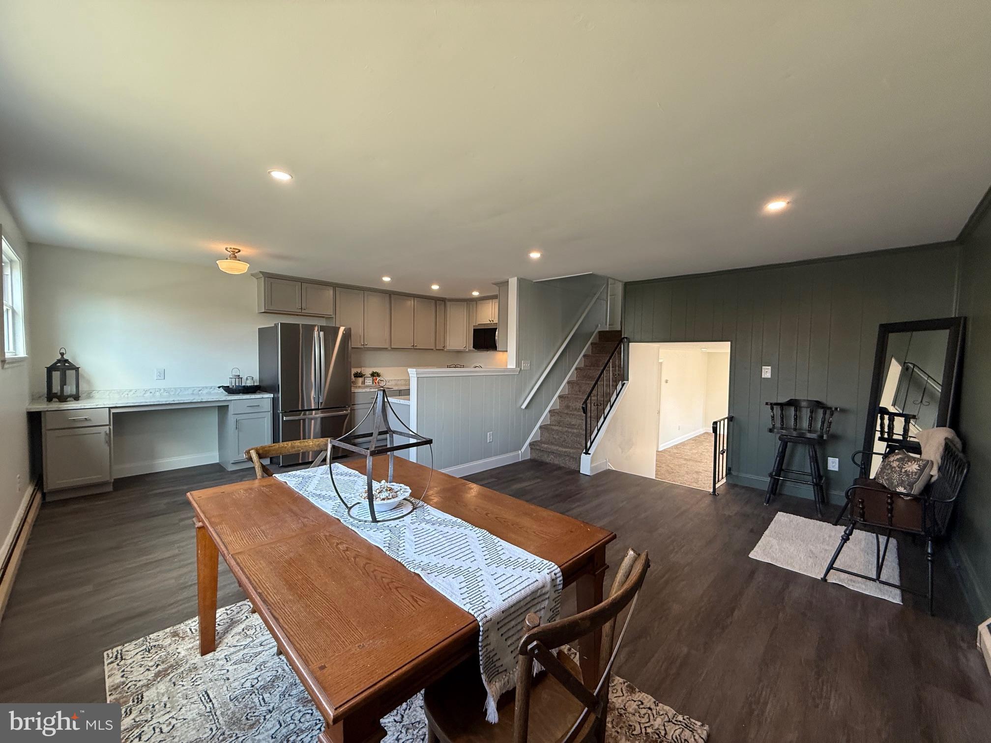 431 CEDAR STREET