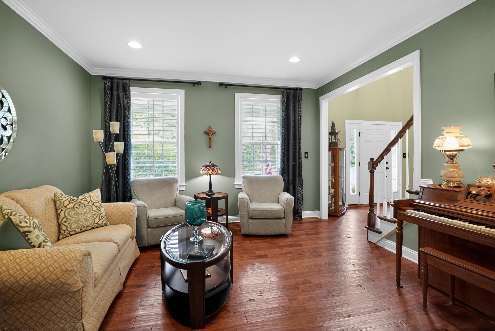 5967 WOODRIDGE DRIVE Unit:           
