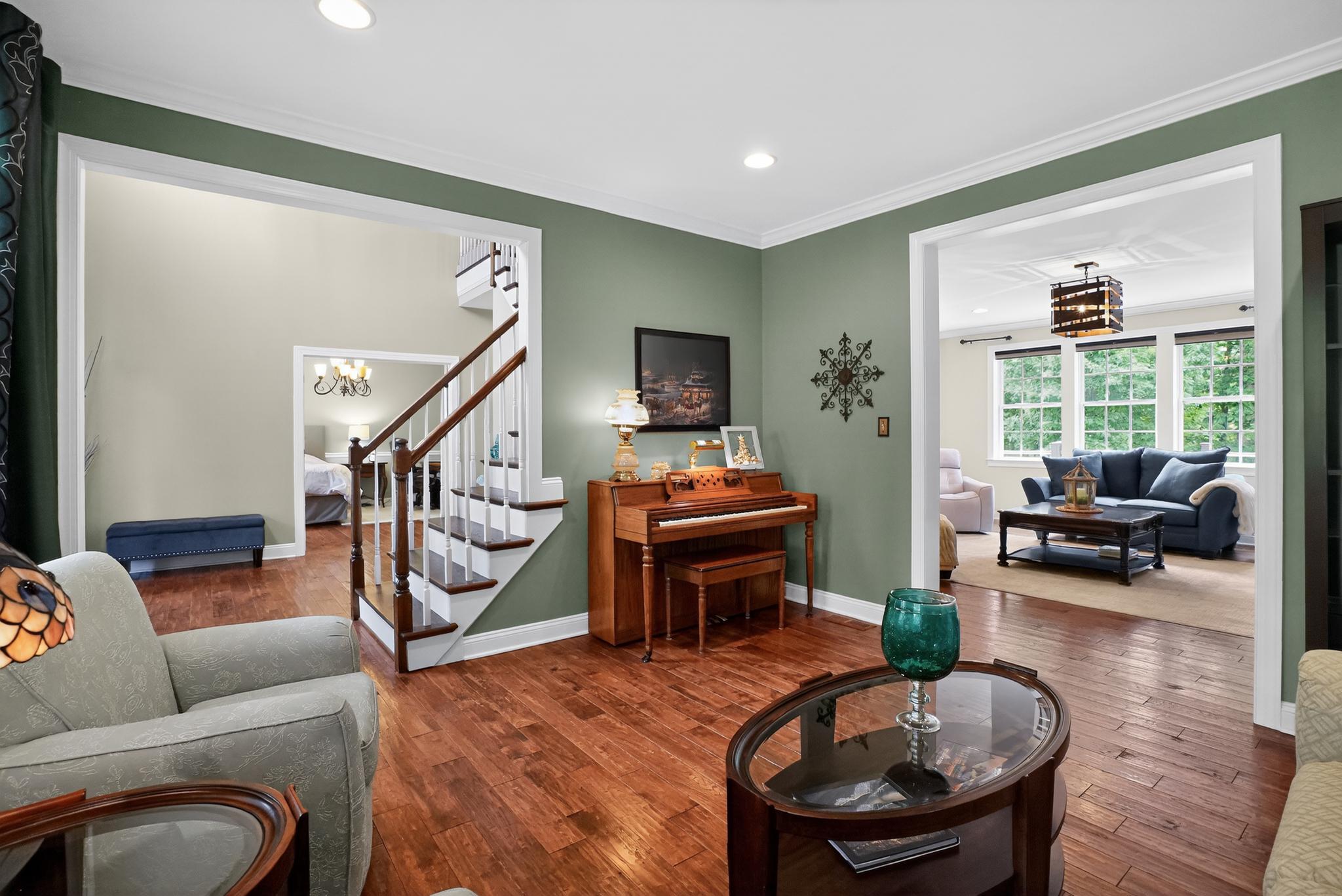 5967 WOODRIDGE DRIVE Unit:           