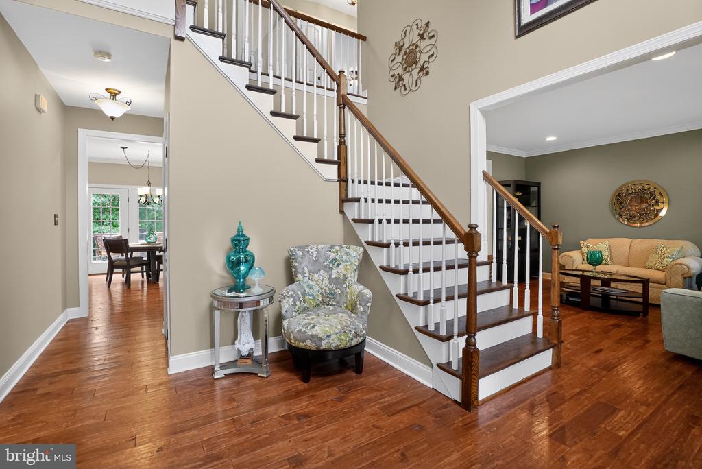 5967 WOODRIDGE DRIVE Unit:           