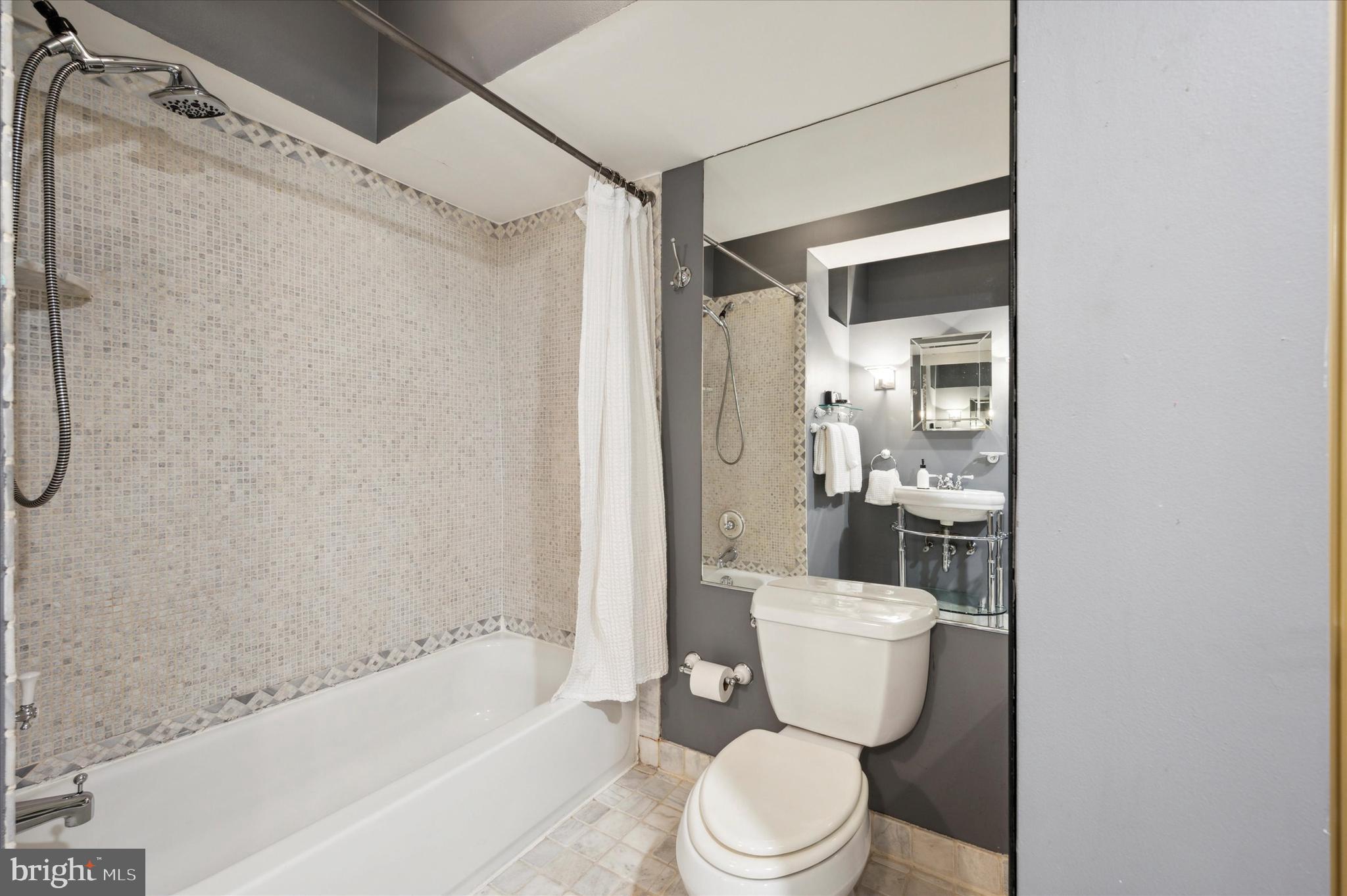 844 N 29TH STREET 121