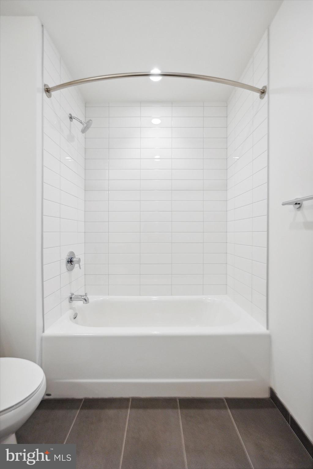 569 N 5TH STREET 502