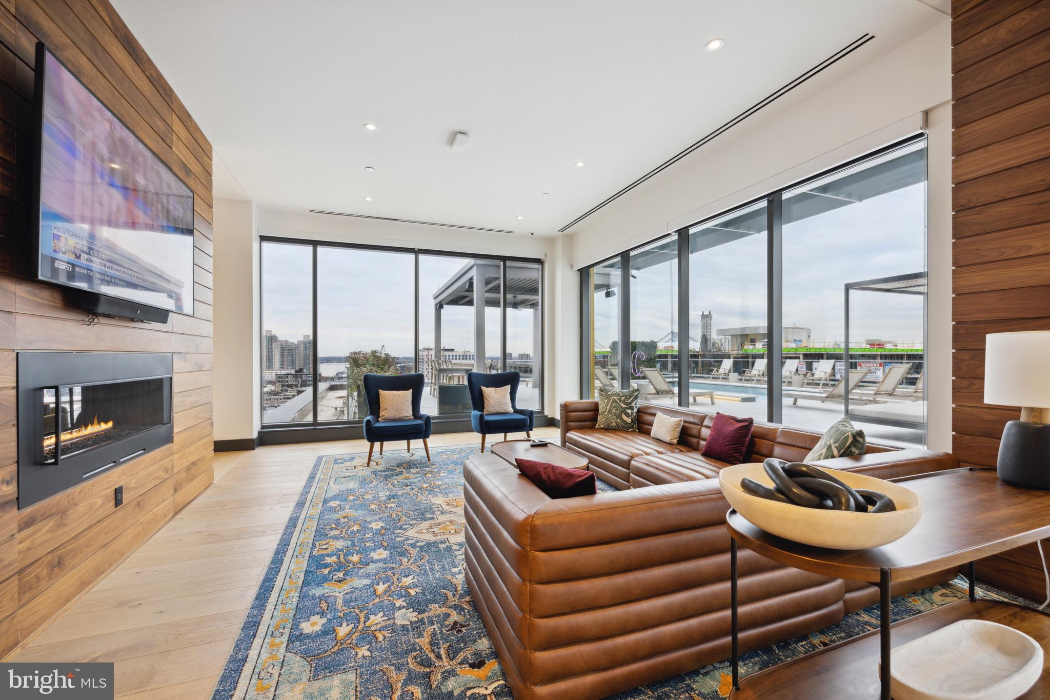 569 N 5TH STREET 502