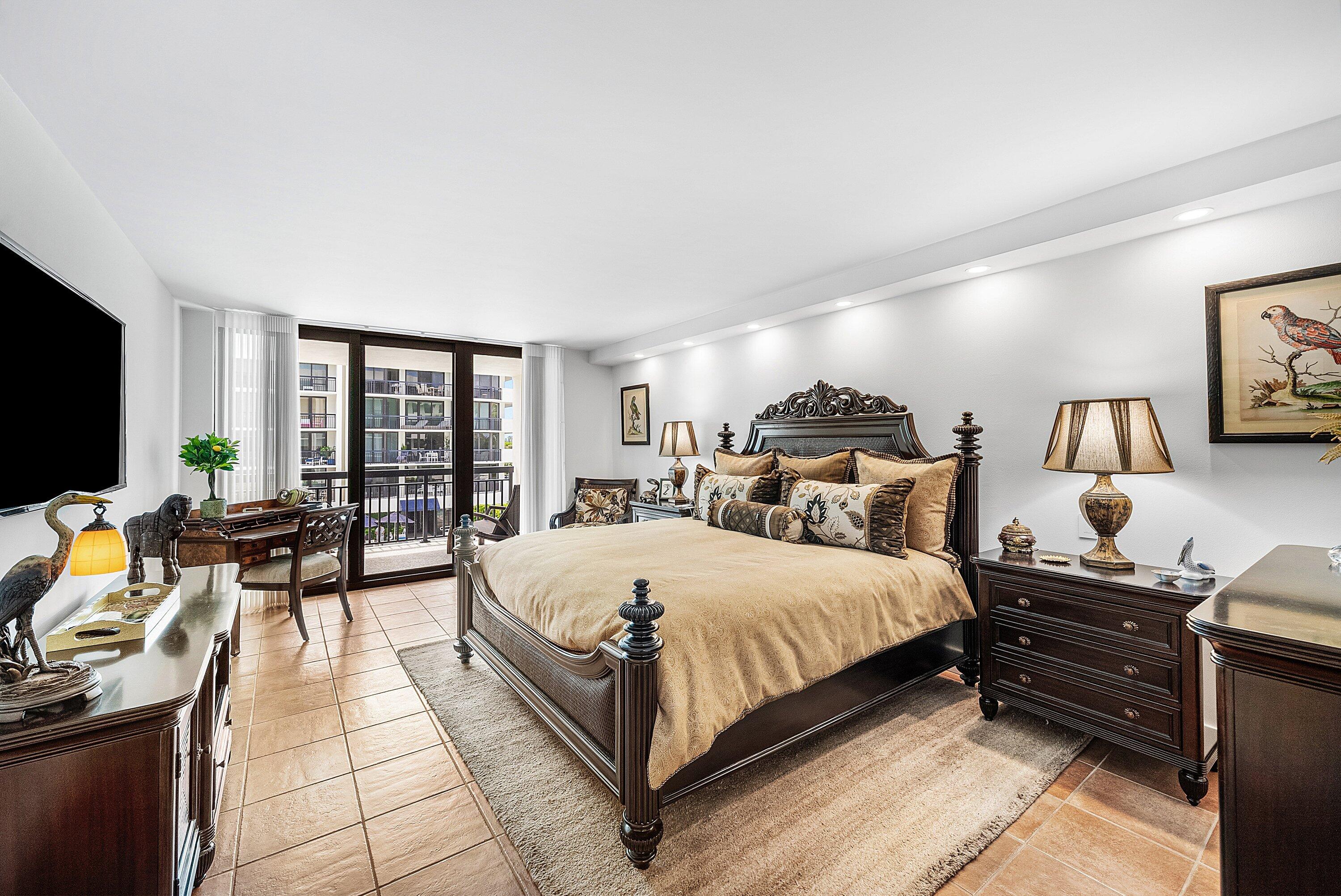 3140 S Ocean Boulevard 202-n