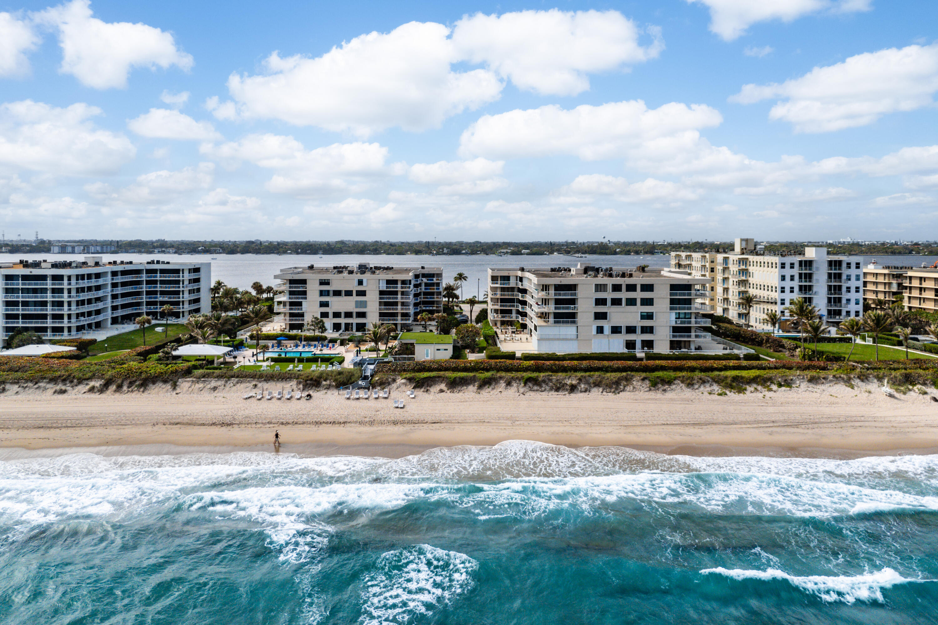 3250 S Ocean Boulevard 206s