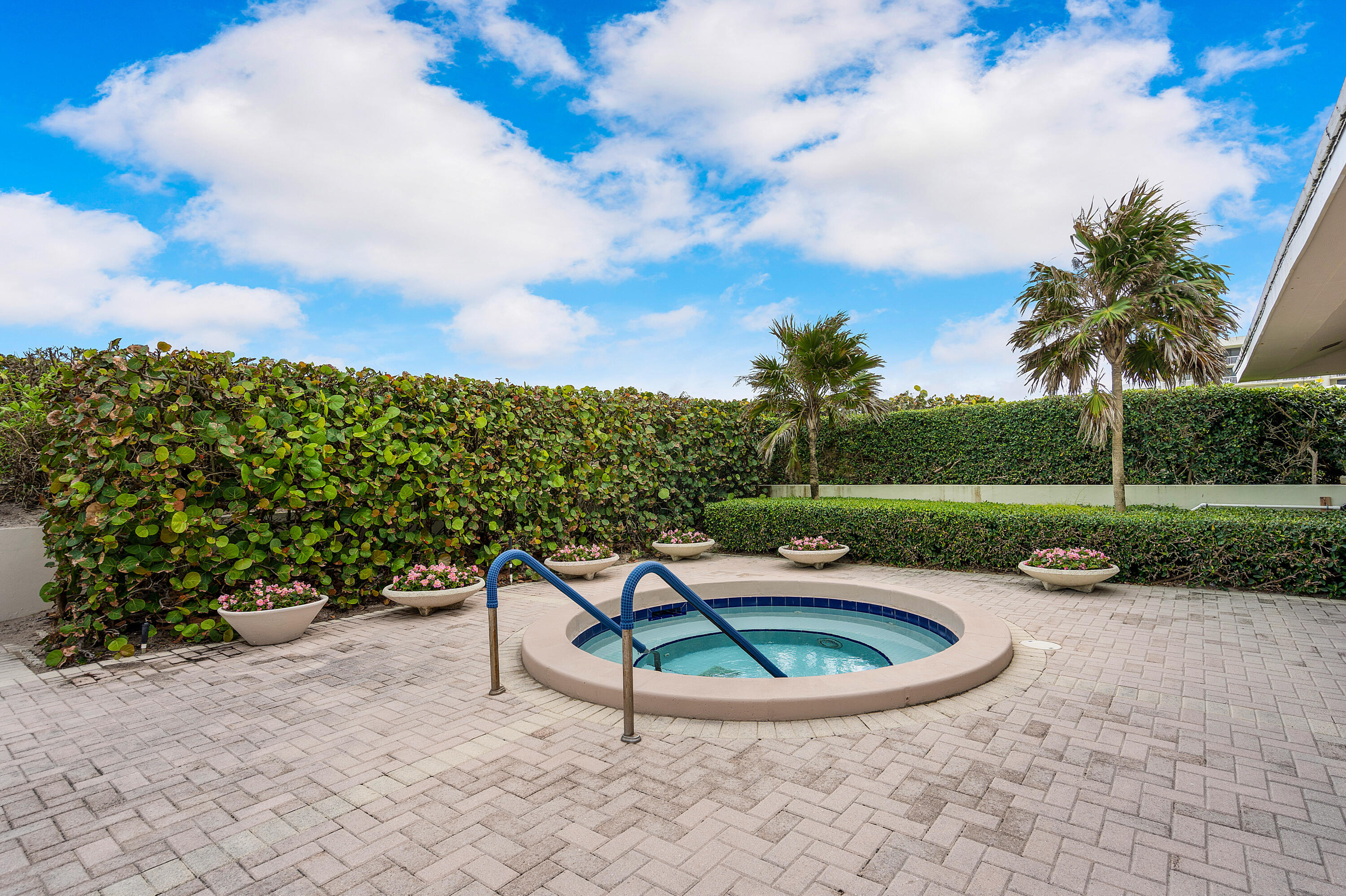 3250 S Ocean Boulevard 206s