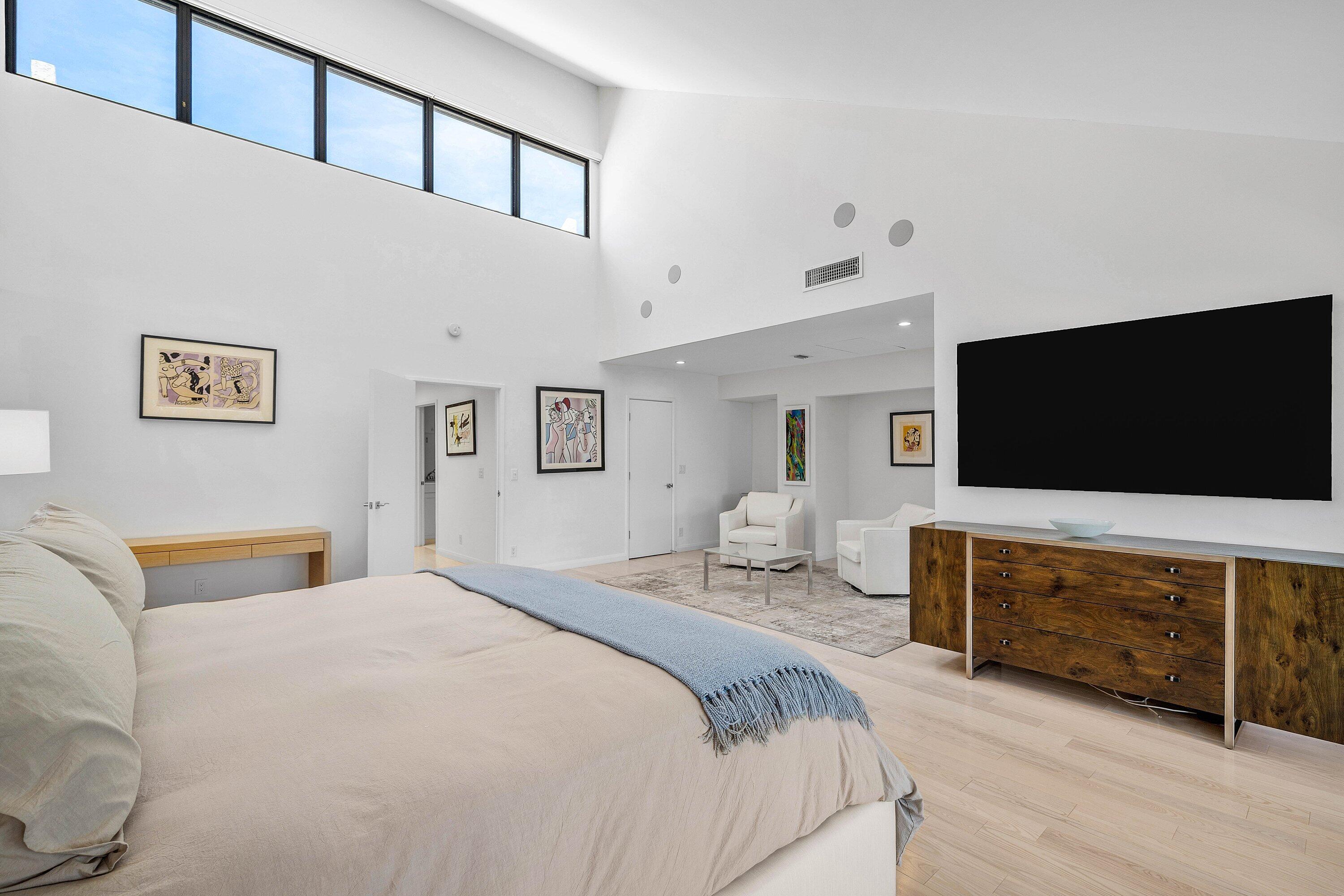 2335 S Ocean Boulevard 13
