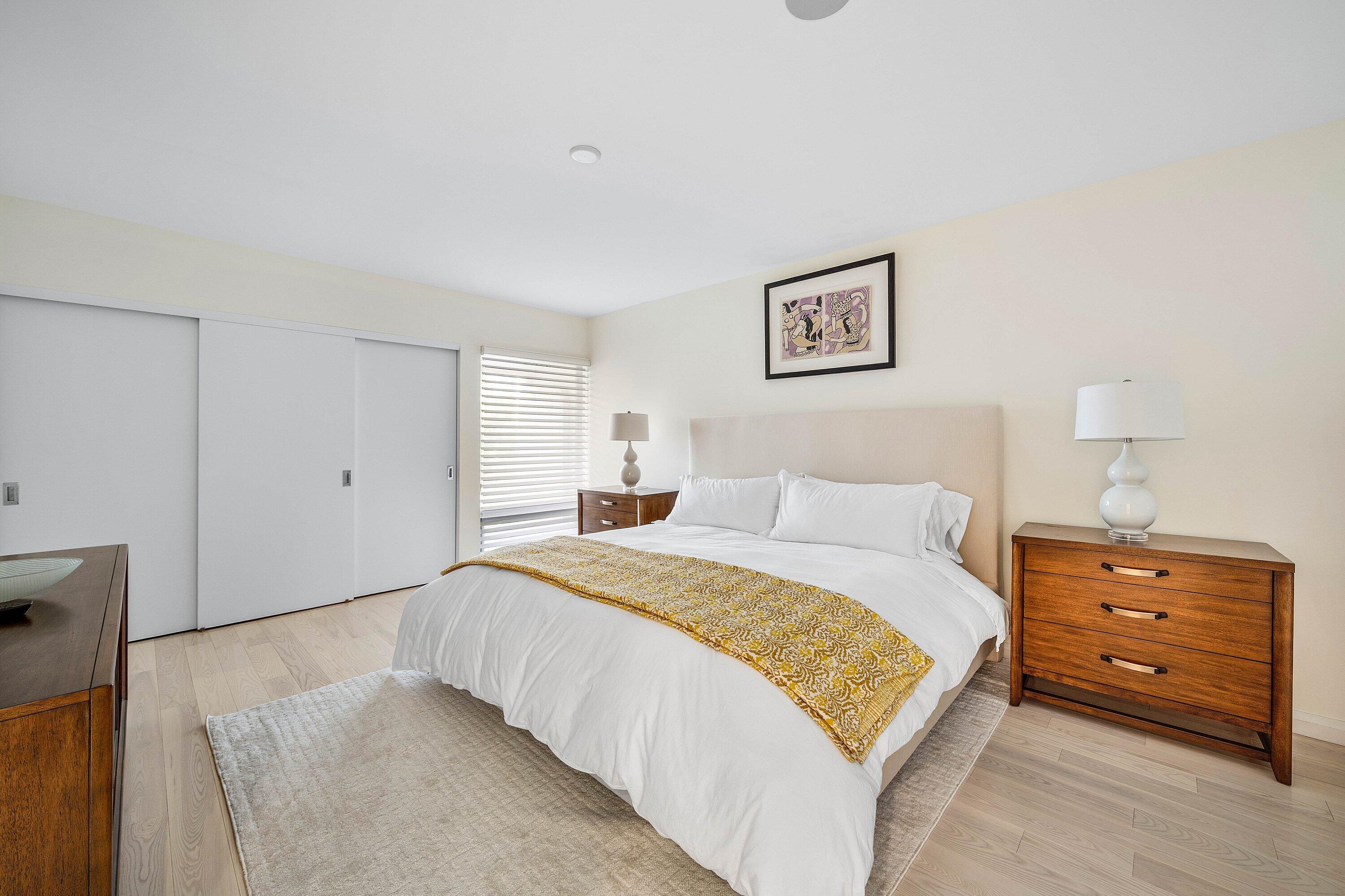 2335 S Ocean Boulevard 13