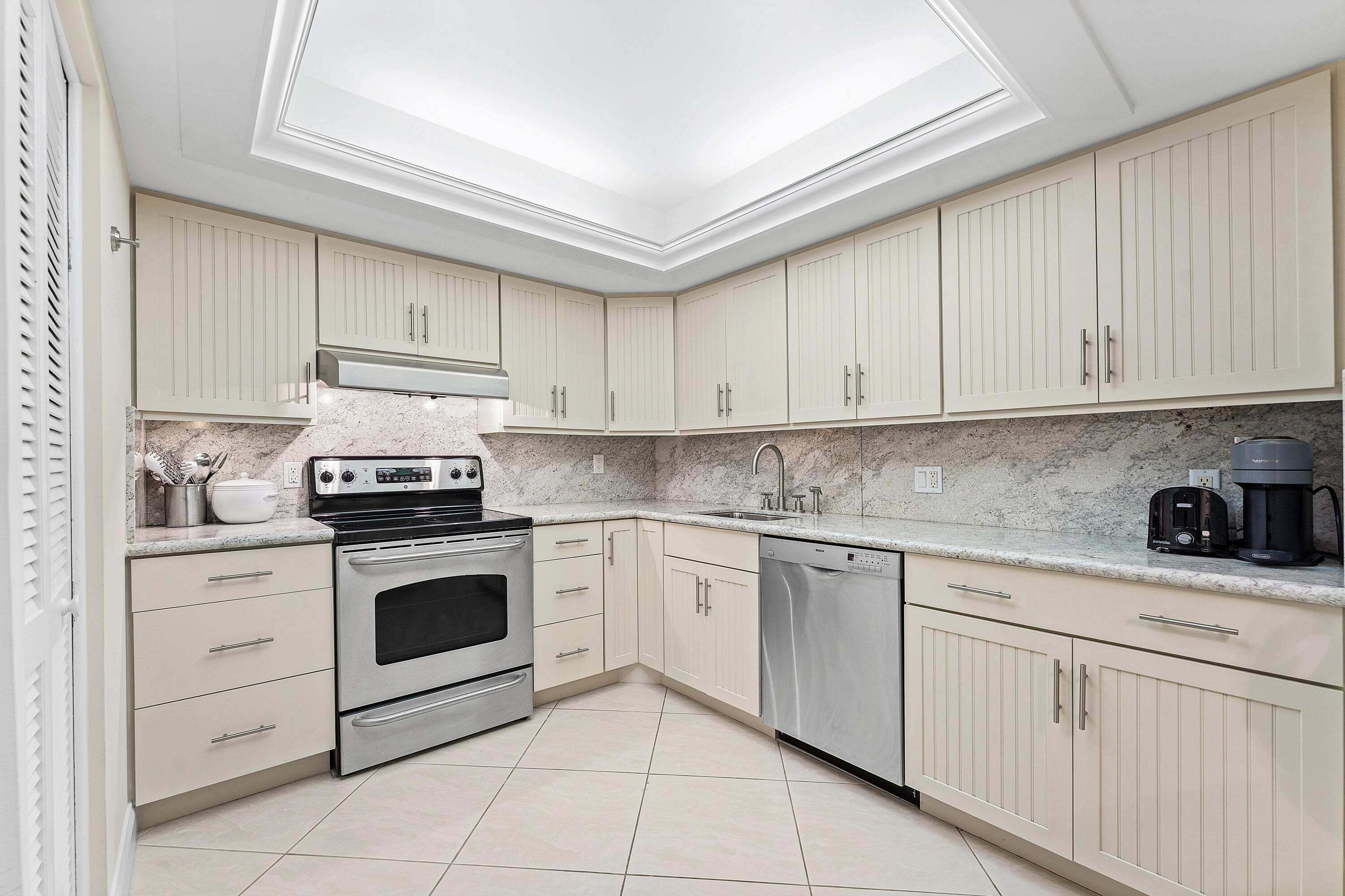 3610 S OCEAN Boulevard 509