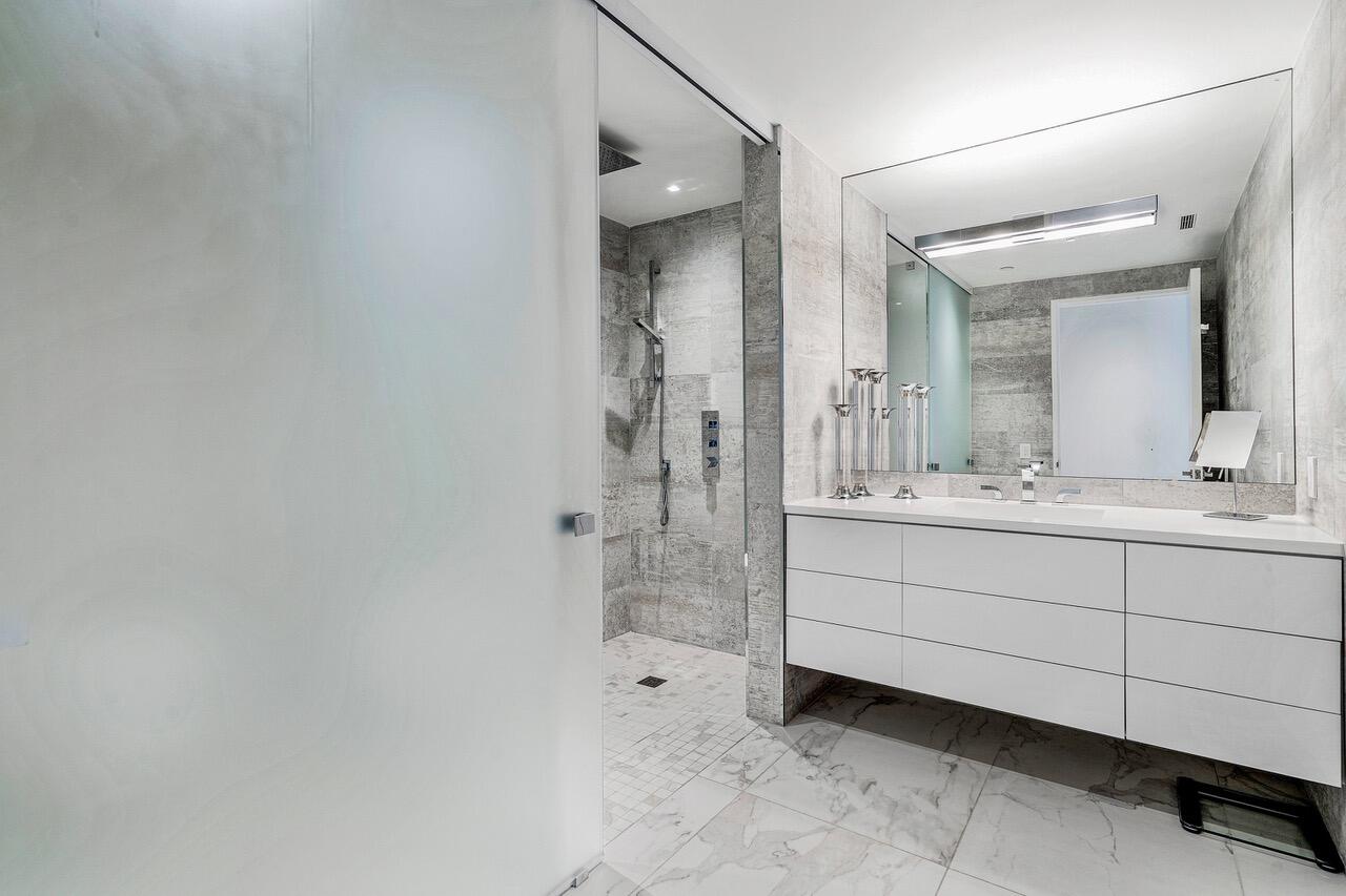 2100 S Ocean Boulevard 402