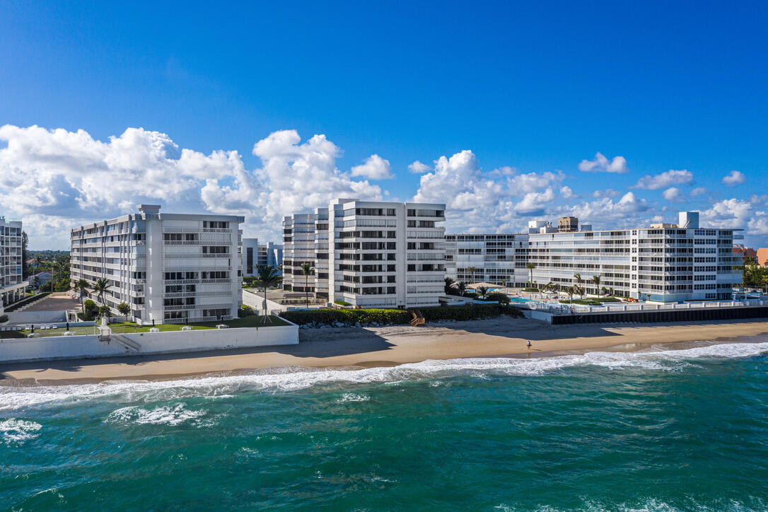3560 S OCEAN Boulevard 404