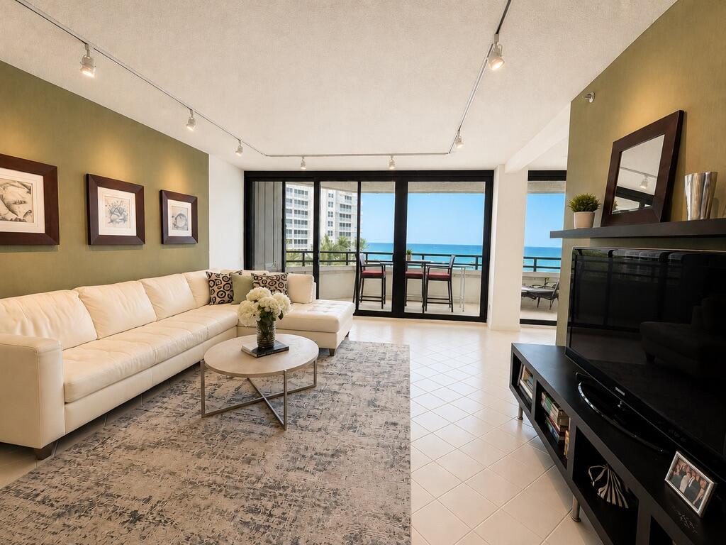 3560 S OCEAN Boulevard 404
