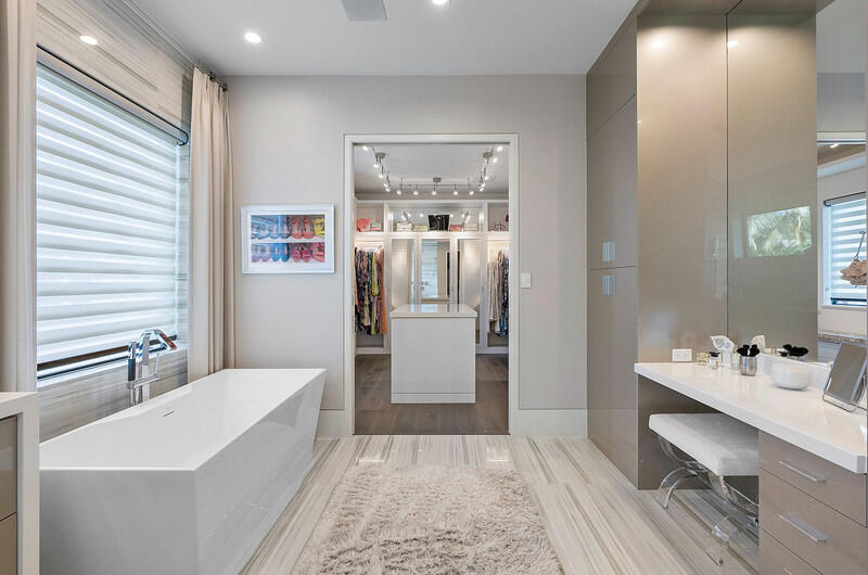 1857 Sabal Palm Circle