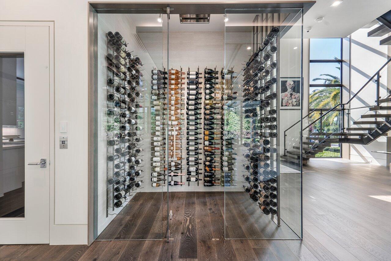 1857 Sabal Palm Circle