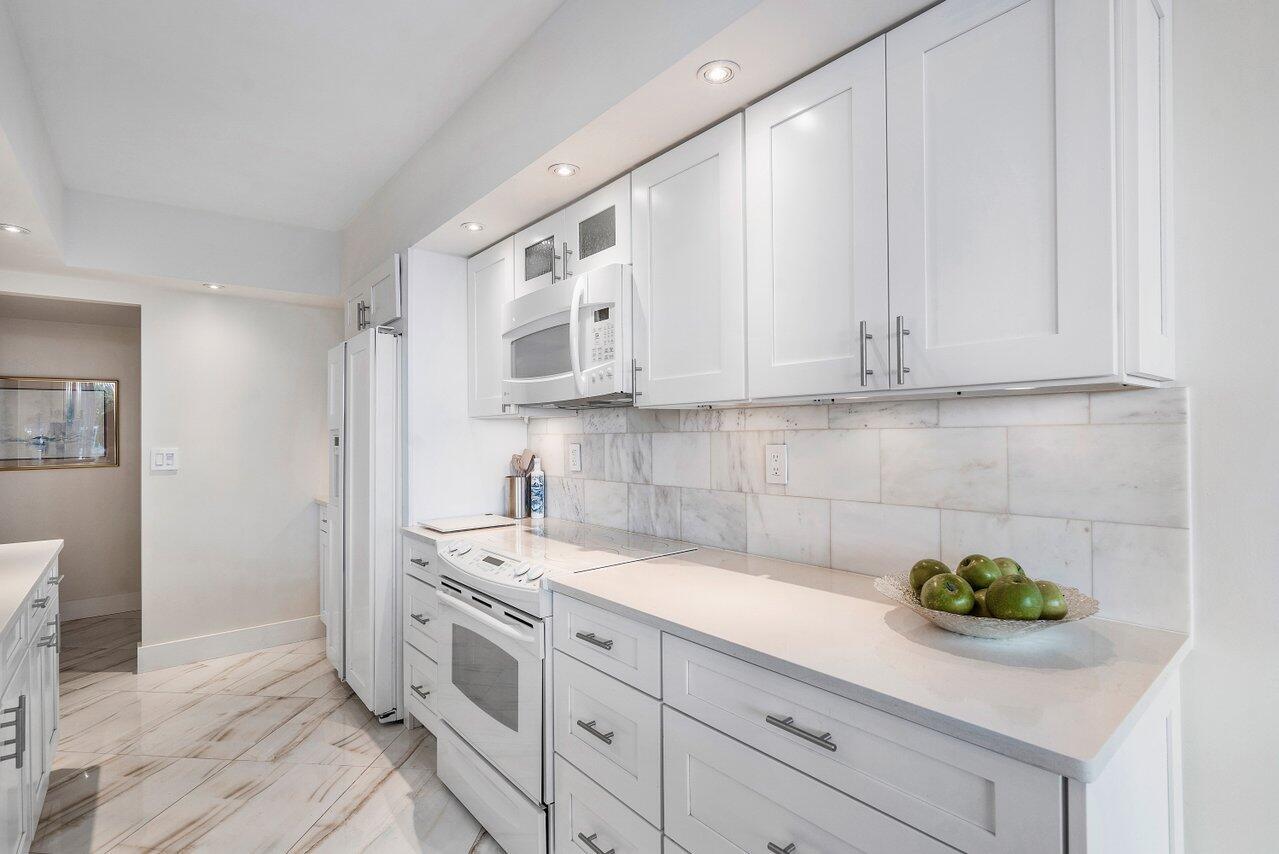 3300 S Ocean Boulevard S Unit: 104s