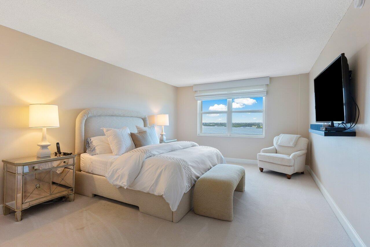 2295 S Ocean Boulevard 916