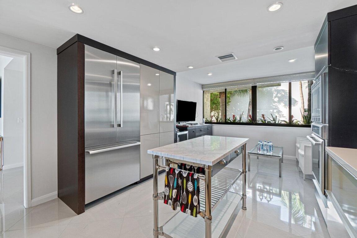 2335 S Ocean Boulevard 13d