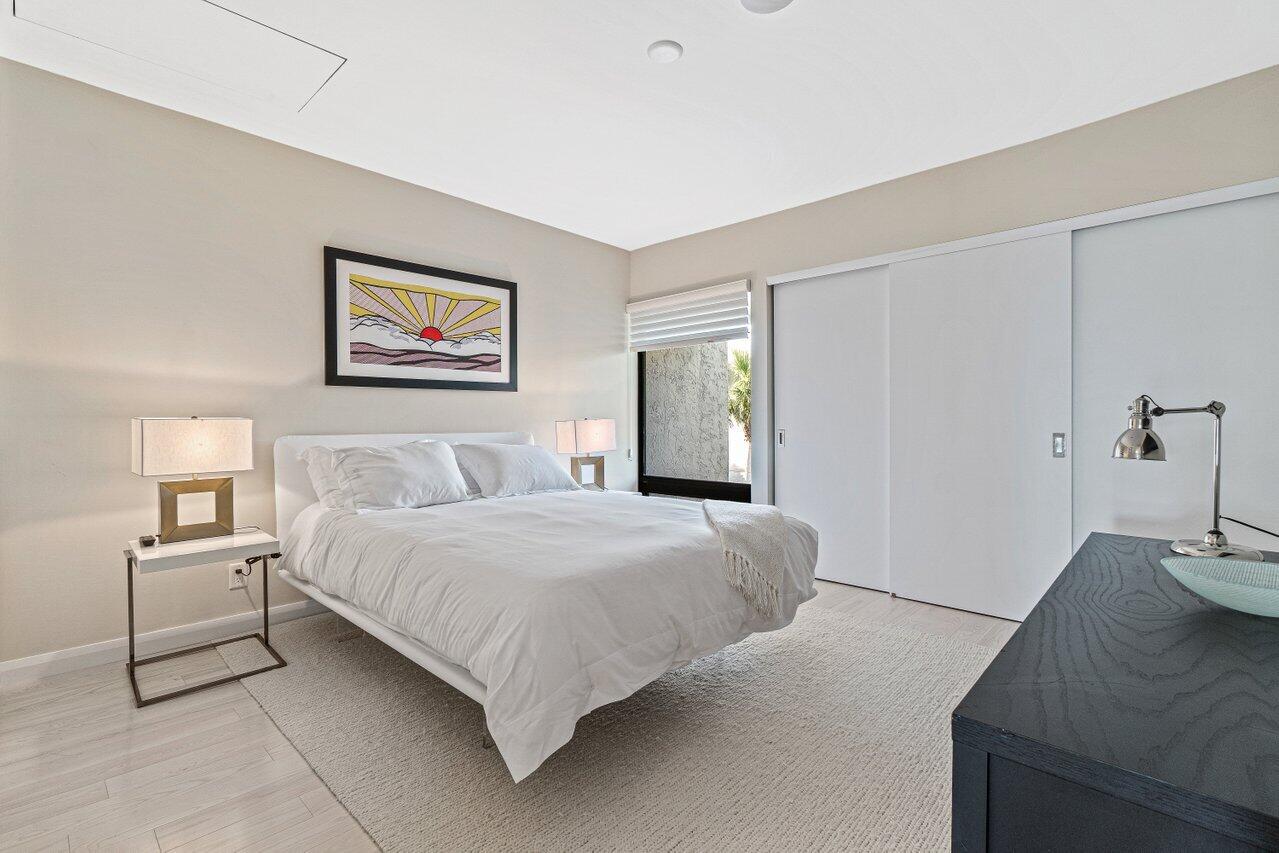 2335 S Ocean Boulevard 13d