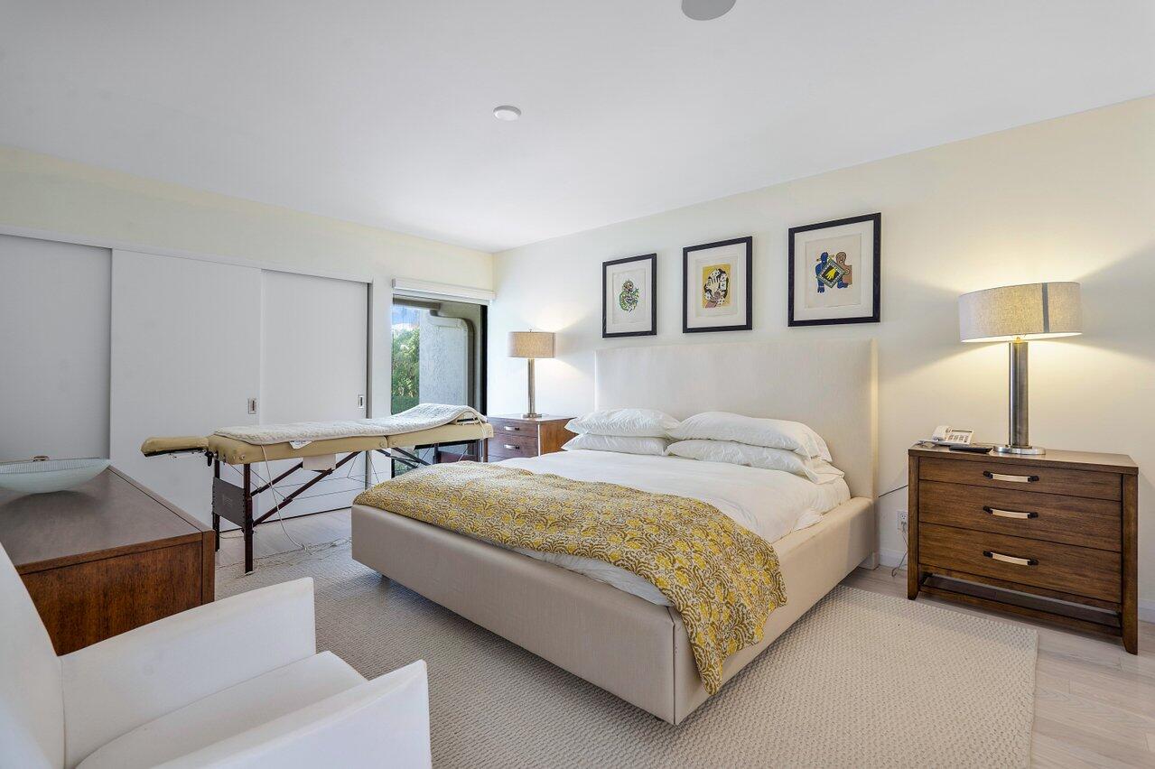 2335 S Ocean Boulevard 13d