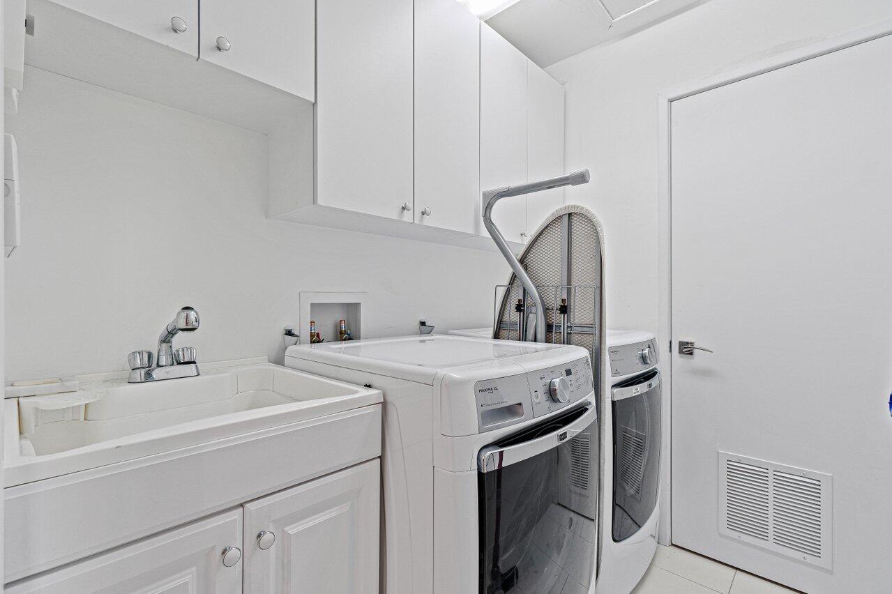 2335 S Ocean Boulevard 13d