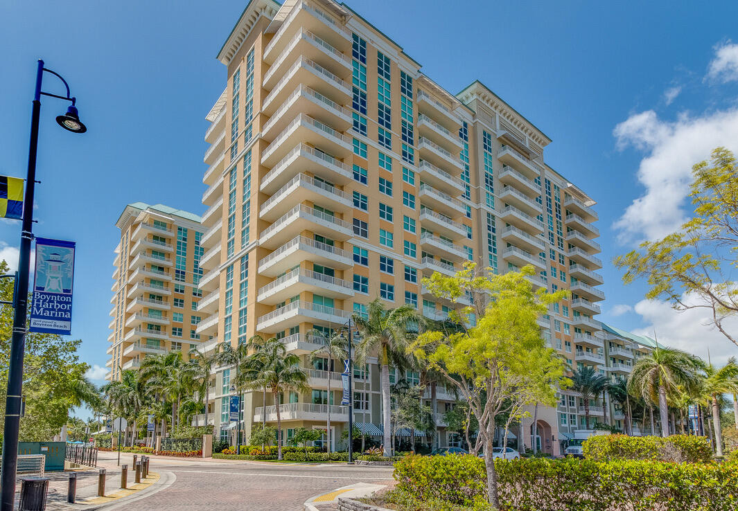 700 E Boulevard 711