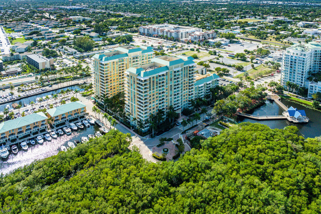 700 E Boulevard 711