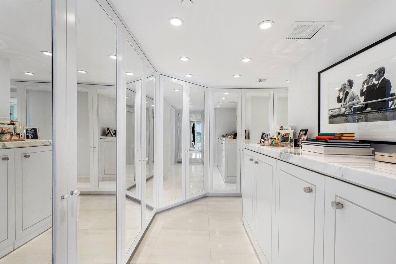 2100 S Ocean Boulevard 508s