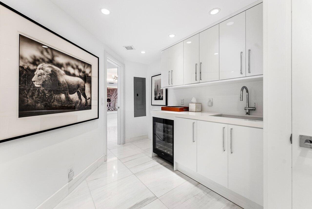 2100 S Ocean Boulevard 508s