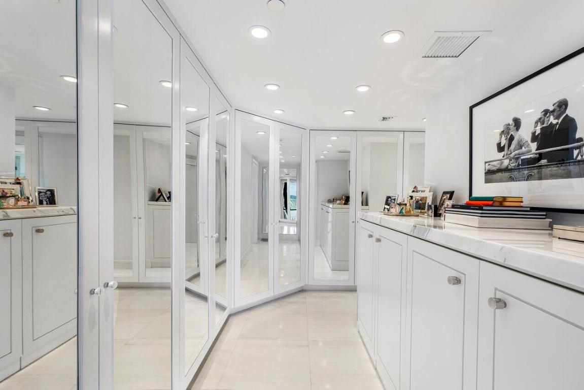 2100 S Ocean Boulevard 508s