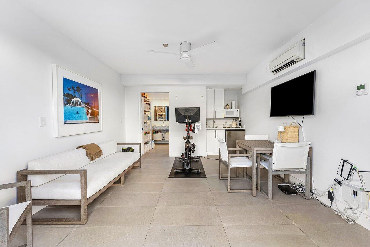 2100 S Ocean Boulevard 508s