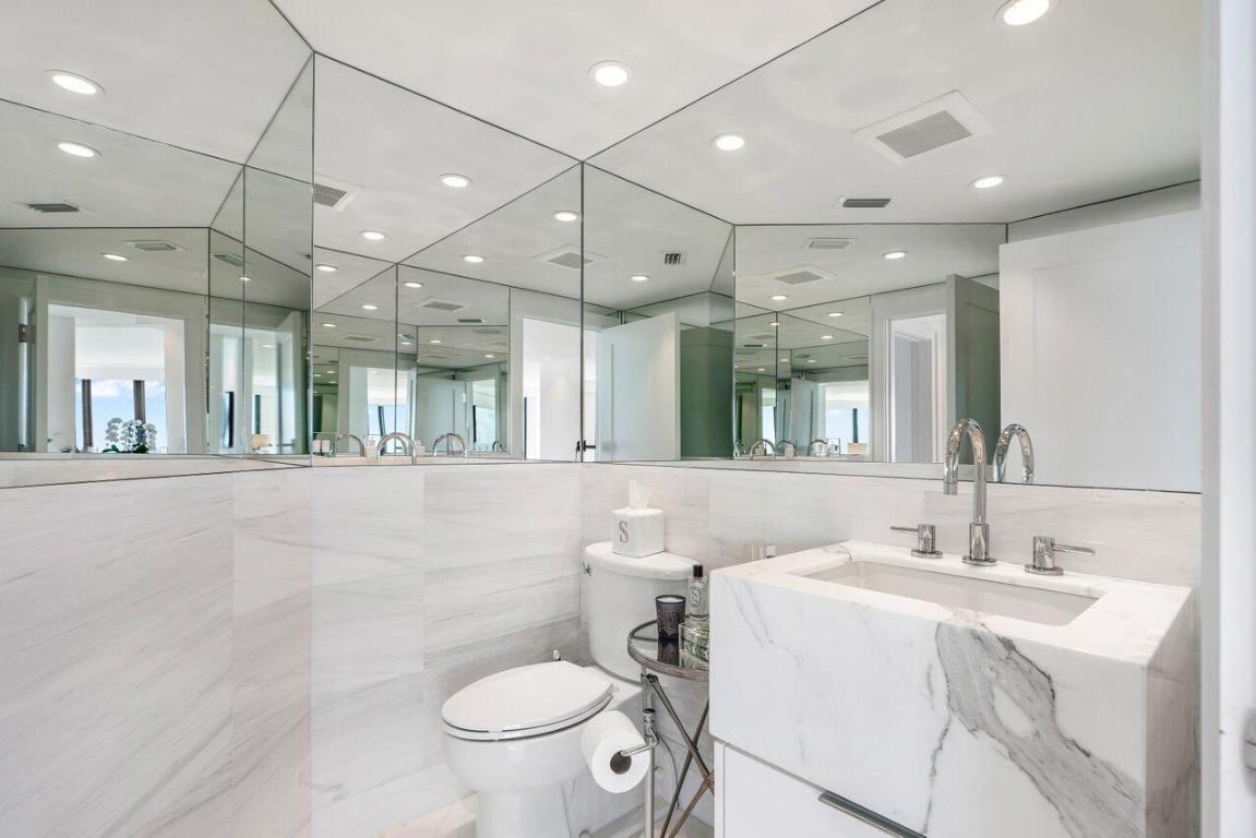 2100 S Ocean Boulevard 508s