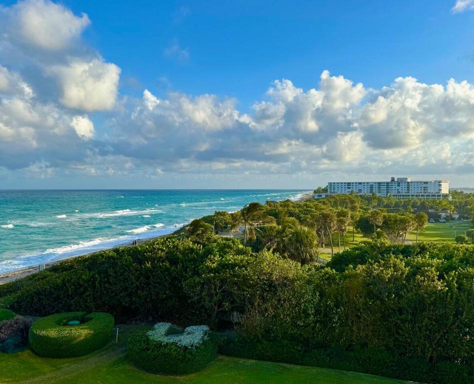 2100 S Ocean Boulevard 508s