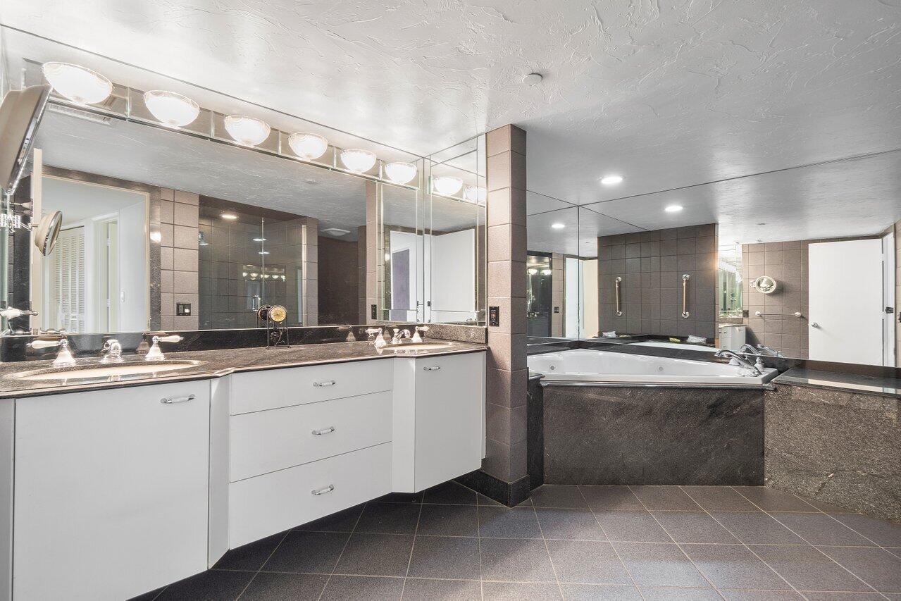 3360 S Ocean Boulevard 3