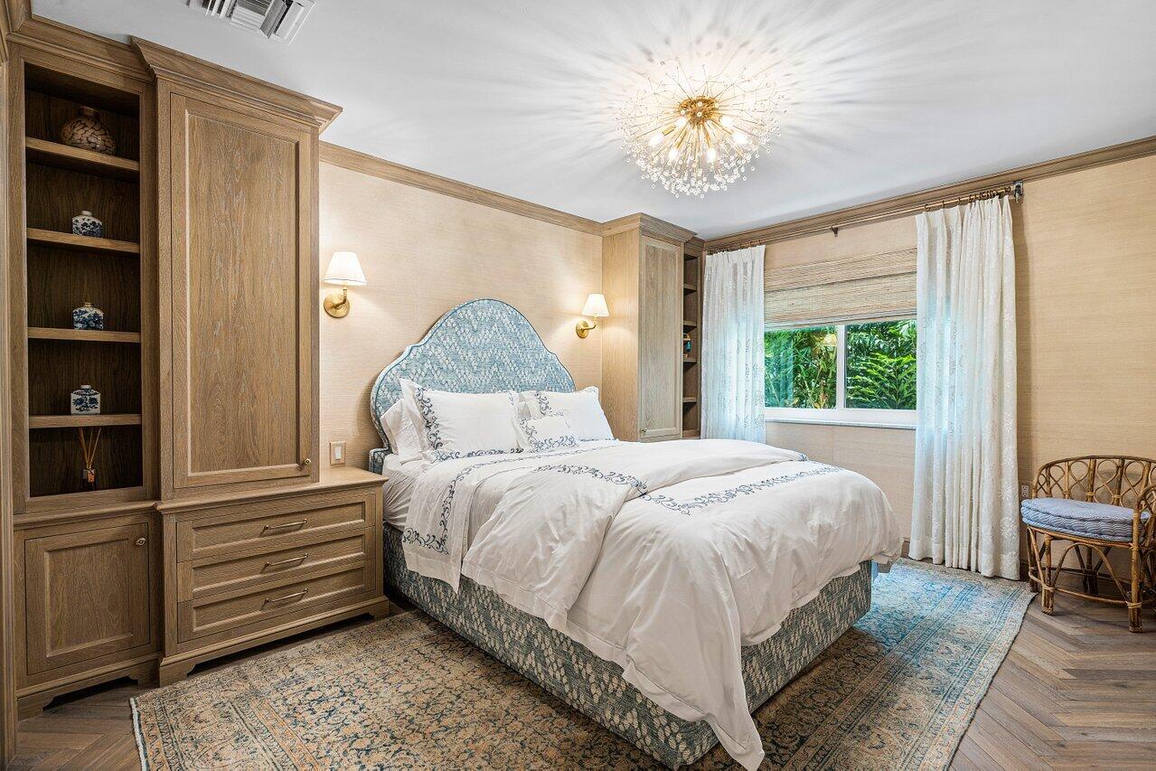 227 Brazilian Avenue 2e