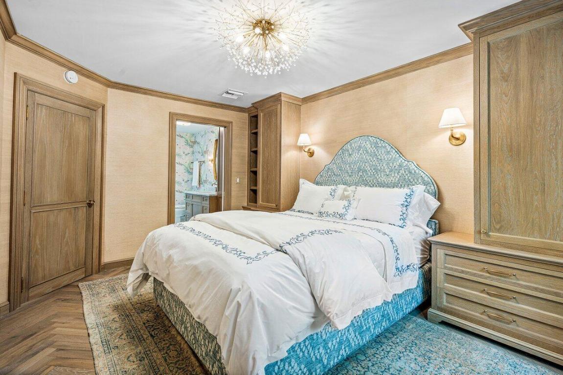 227 Brazilian Avenue 2e