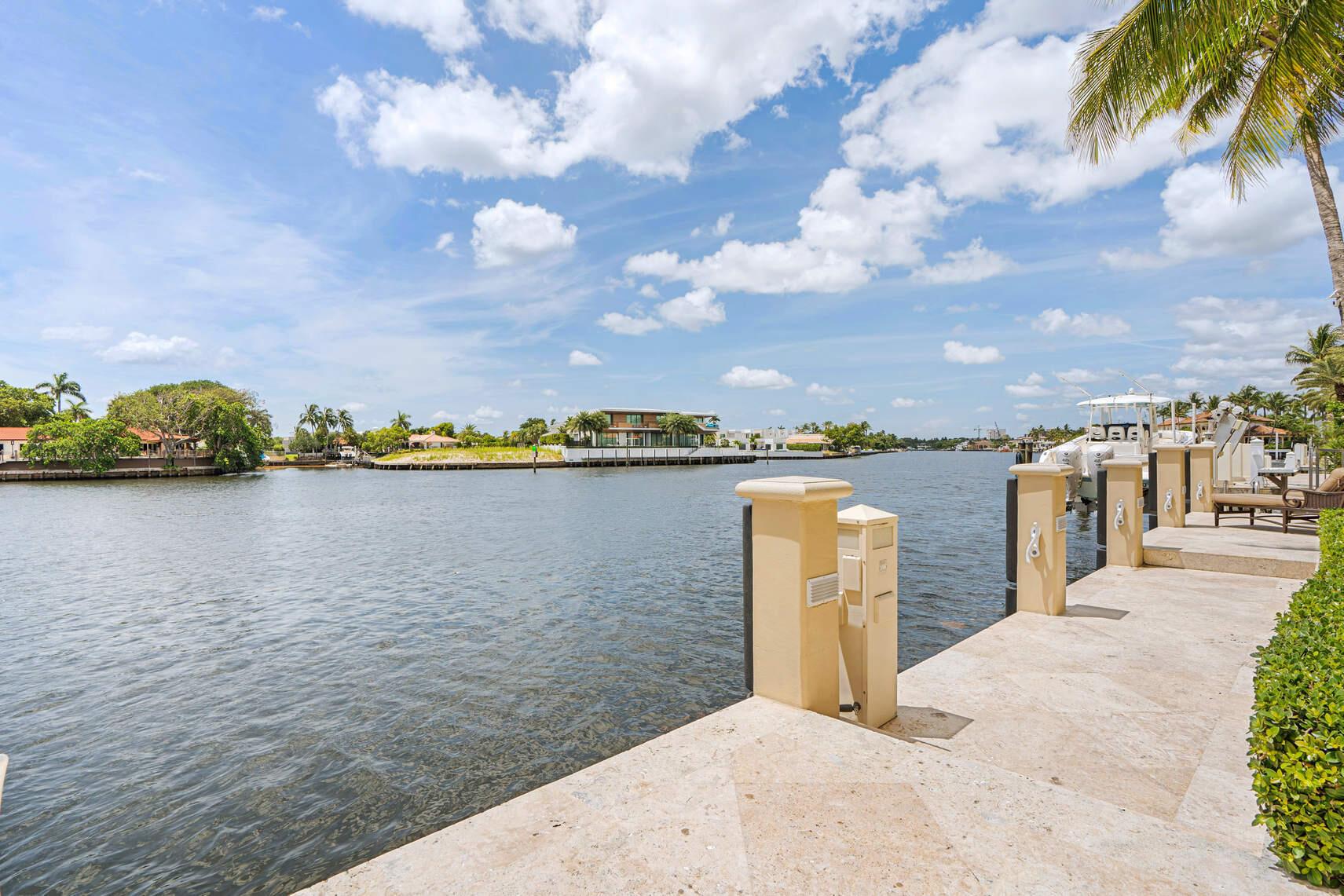 650 Golden Harbour Drive