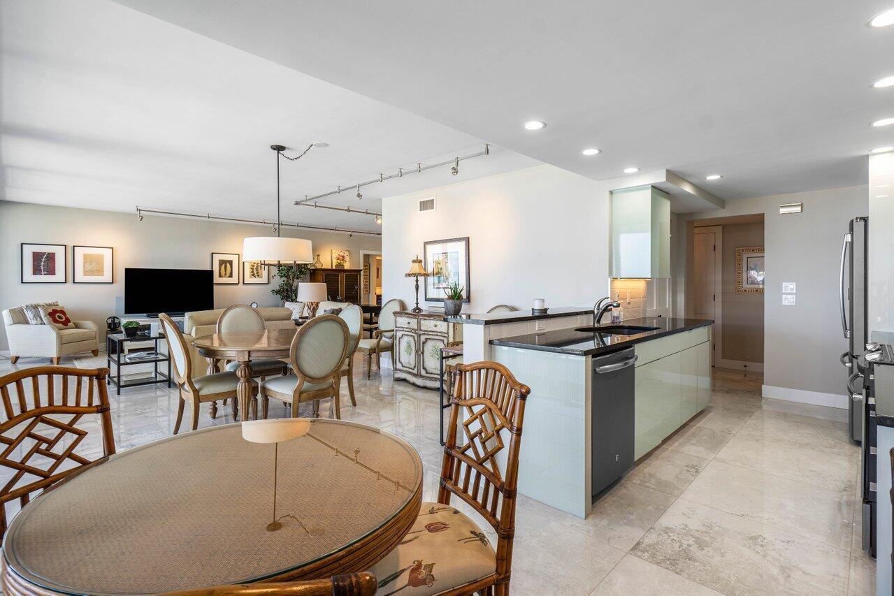 3300 S Ocean 404 S Boulevard 404s