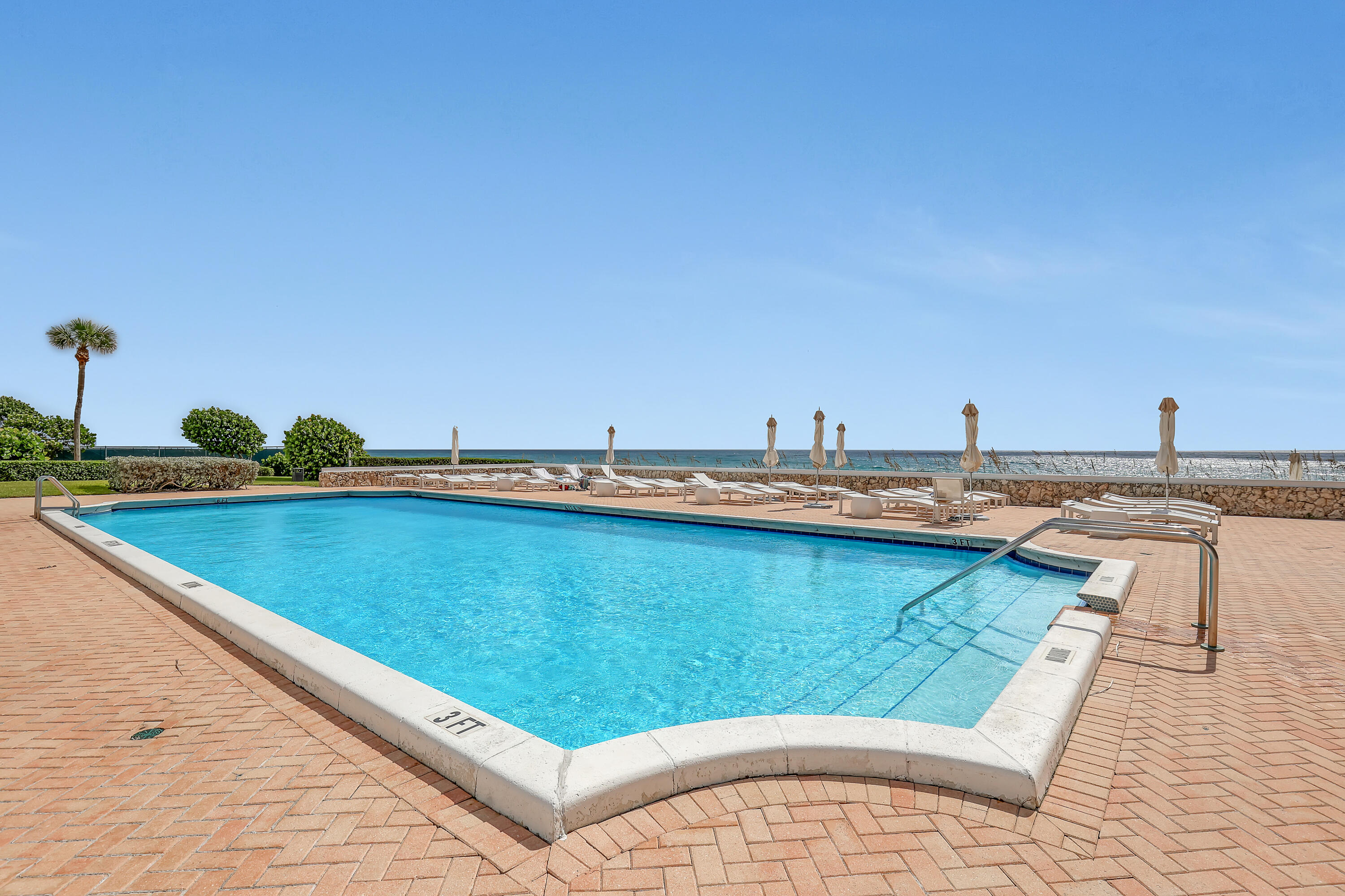 2295 S Ocean Boulevard 321