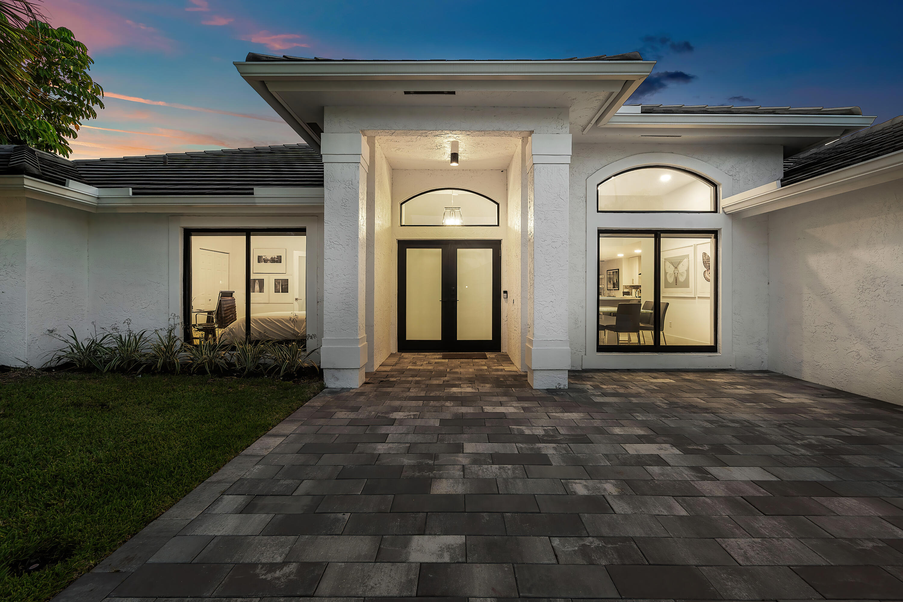 11020 Boca Woods Lane