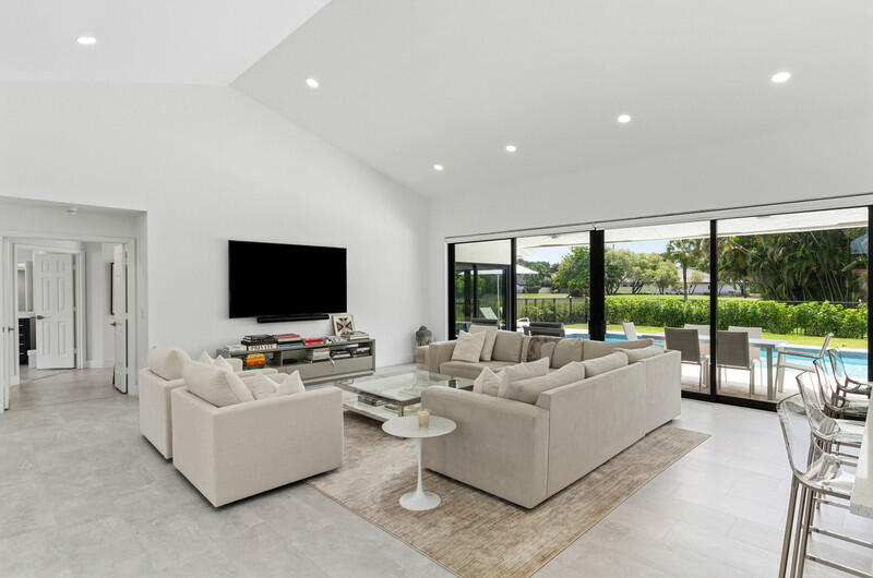 11020 Boca Woods Lane