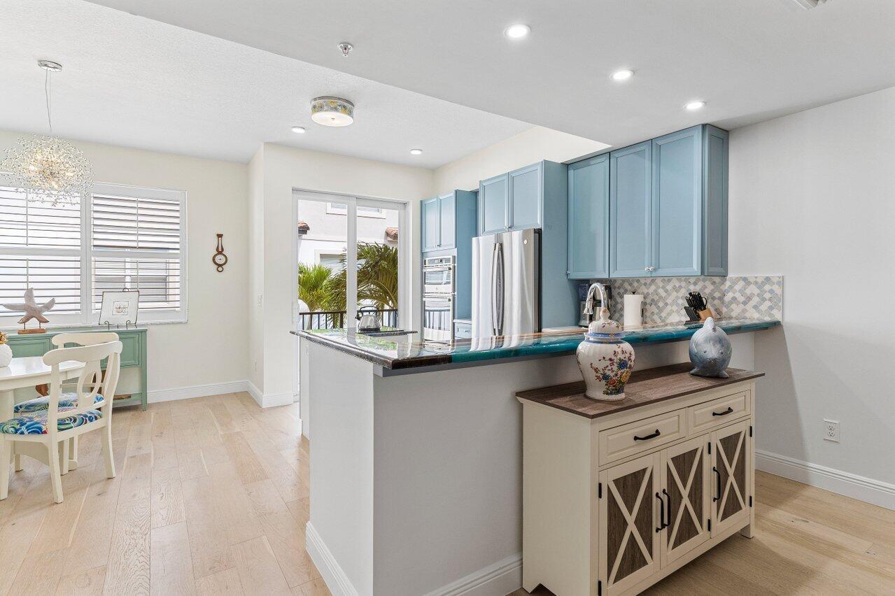 2678 N Federal Highway 32