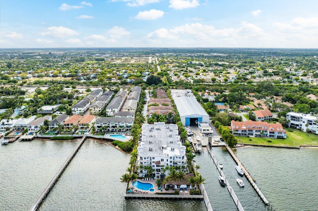 2678 N Federal Highway 32