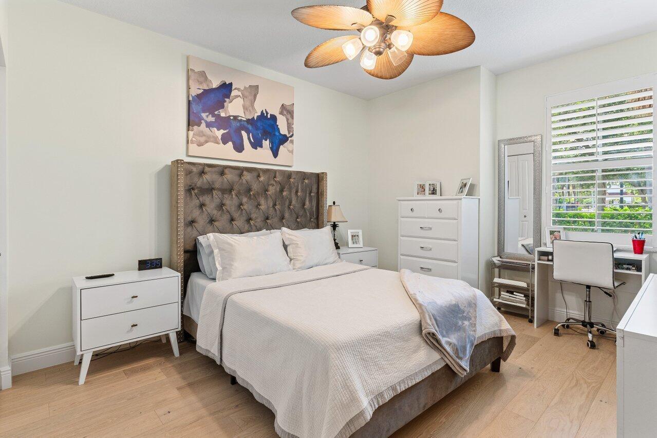 2678 N Federal Highway 32