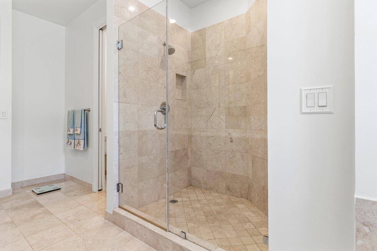 2678 N Federal Highway 32