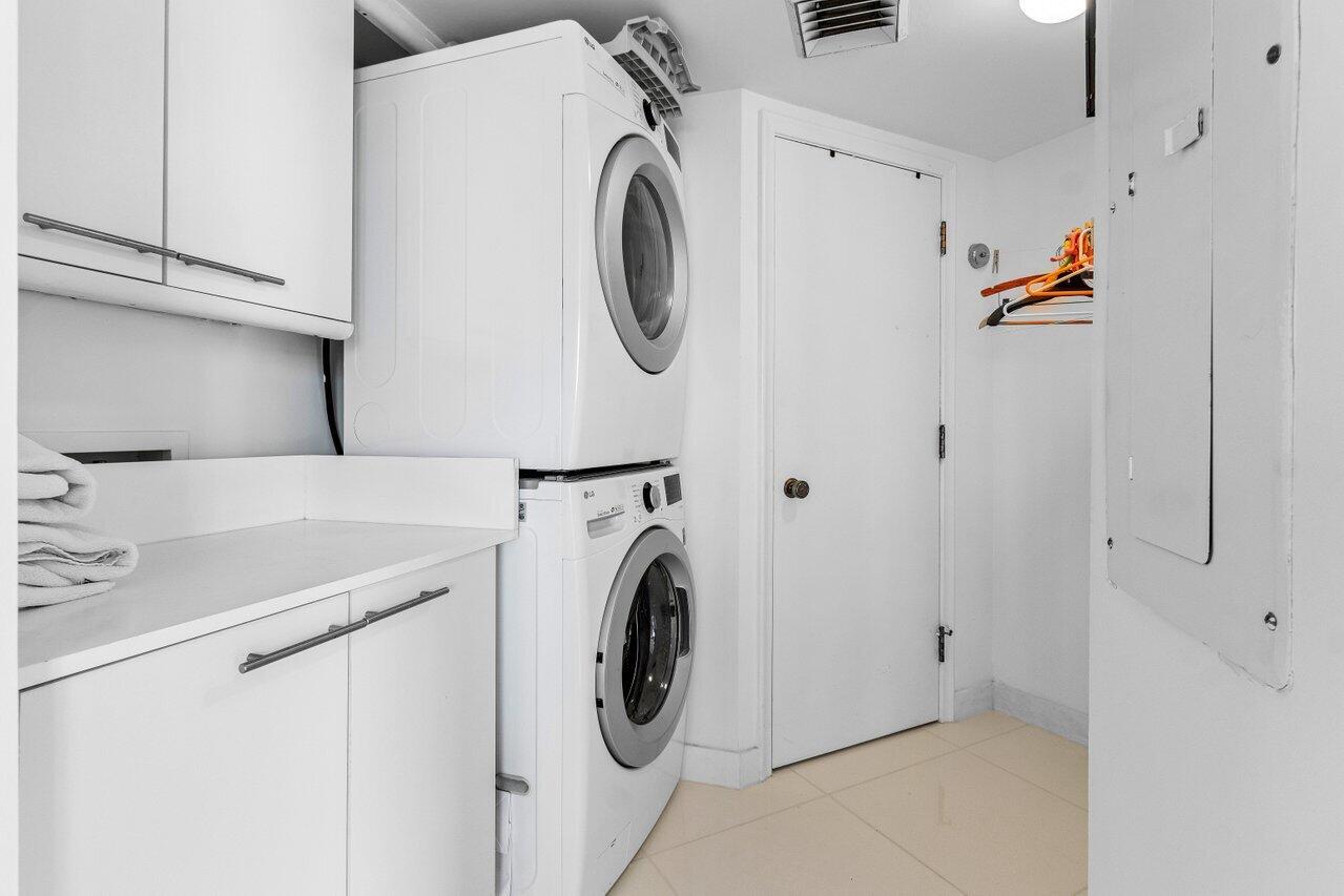 3100 S Ocean 504 N Boulevard 504n