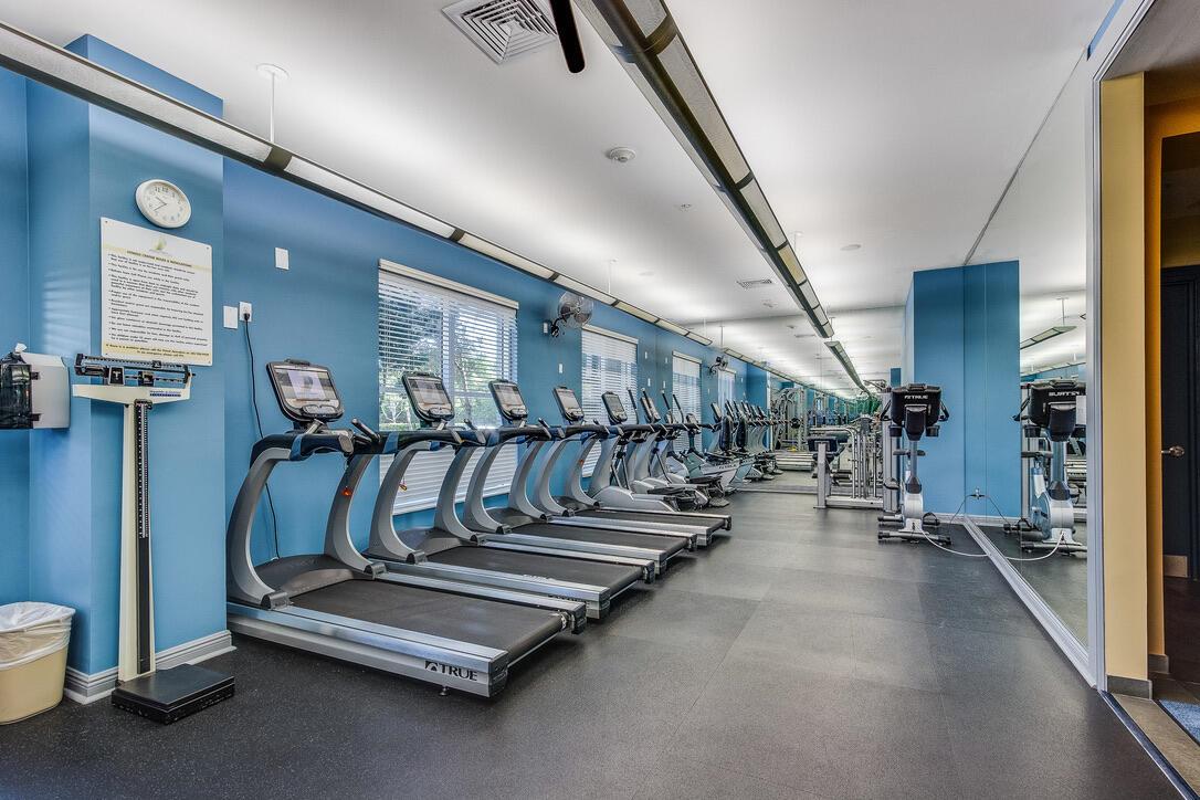 700 E Boynton Beach Boulevard 711