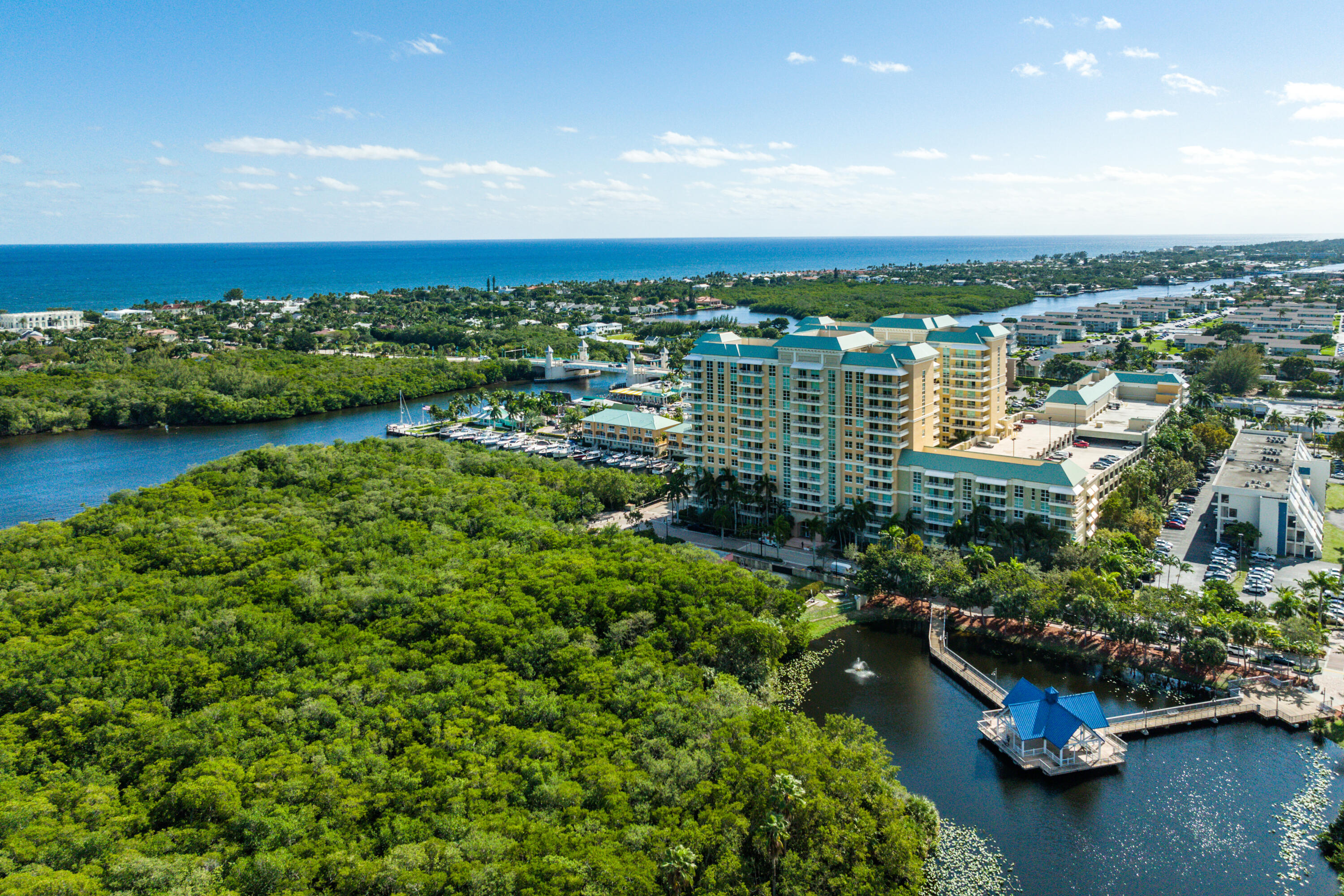 700 E Boynton Beach Boulevard 711